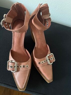 Jeffrey Campbell wedge shies